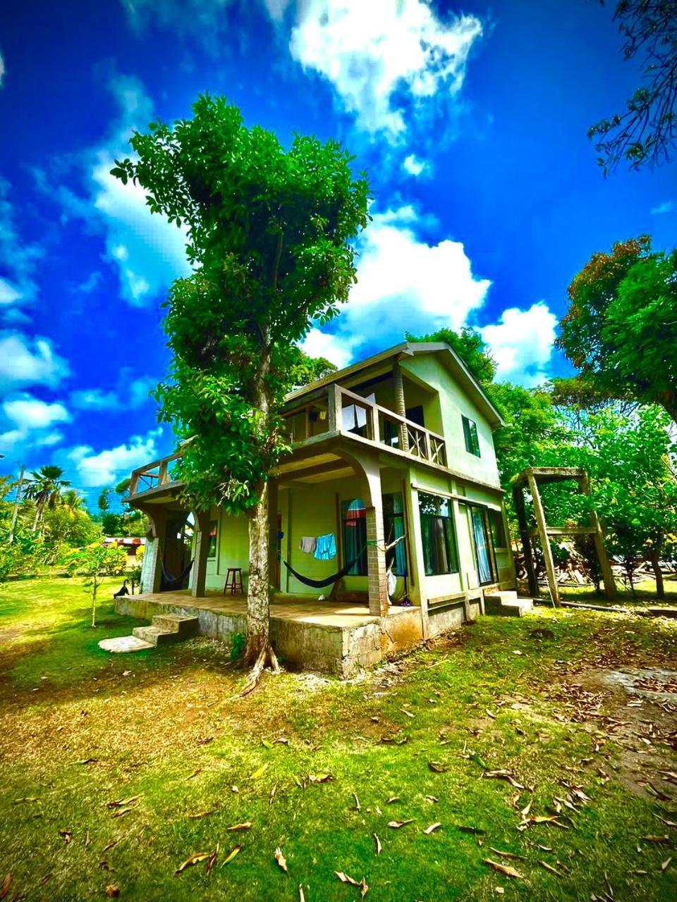 Guesthouse Island Escape South End Exterior photo